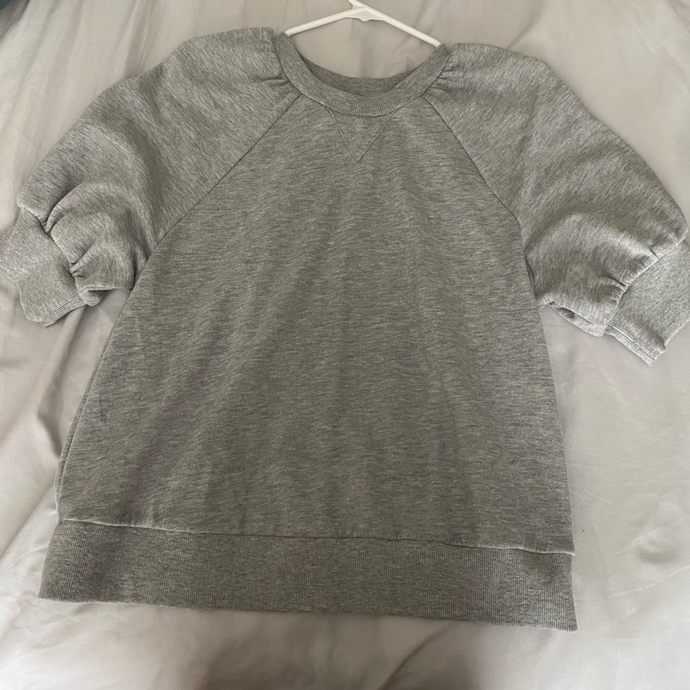 Grey puff sleeve sweater 1/2 length